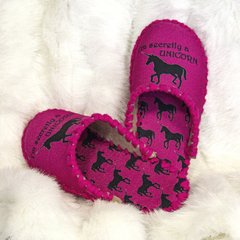 рожеві текстильні капці з однорогом